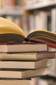 Владимир Семенов рассказал о гуманитарной акции «Книга из рук в руки»