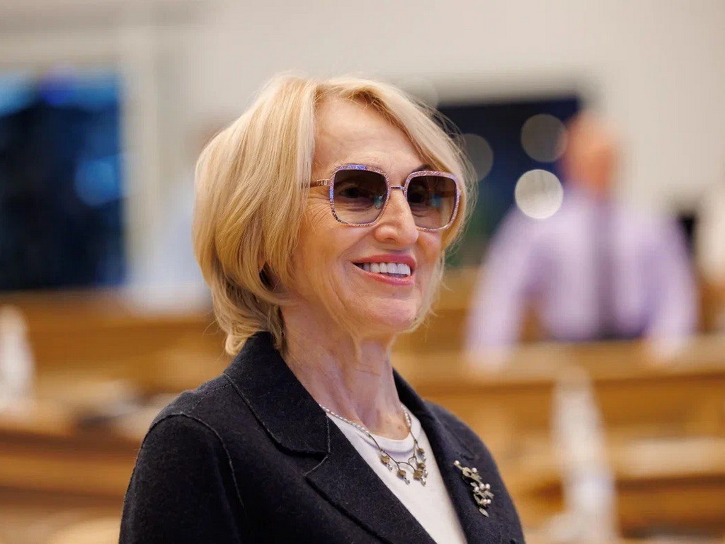 Лариса Белоцерковцева: «Важно созидать исконно русский мир, формируя  мировоззрение молодых людей» | 29.10.2025 | Ханты-Мансийск - БезФормата